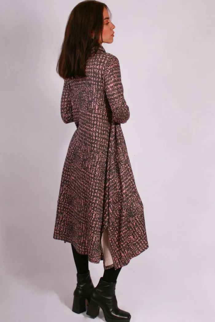 vestido_mujer_cuello_alto_1.webp Lopezientos Vestido mujer cuello alto estampado geométrico Parole Italy ⋆ Online