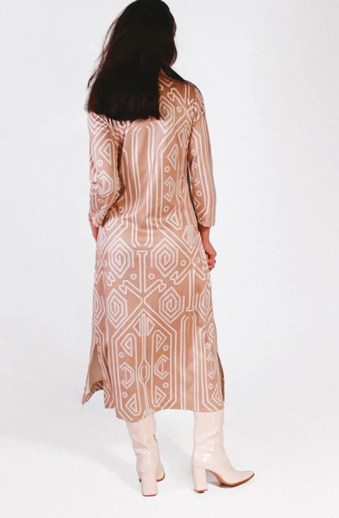 vestido_mujer_midi_camise_1.webp Lopezientos Vestido mujer midi camisero estampado Inca ⋆ Beige Fashion